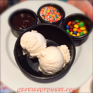 make your own ice cream sundae at Olivia's Cafe, Old Key West, Disney World