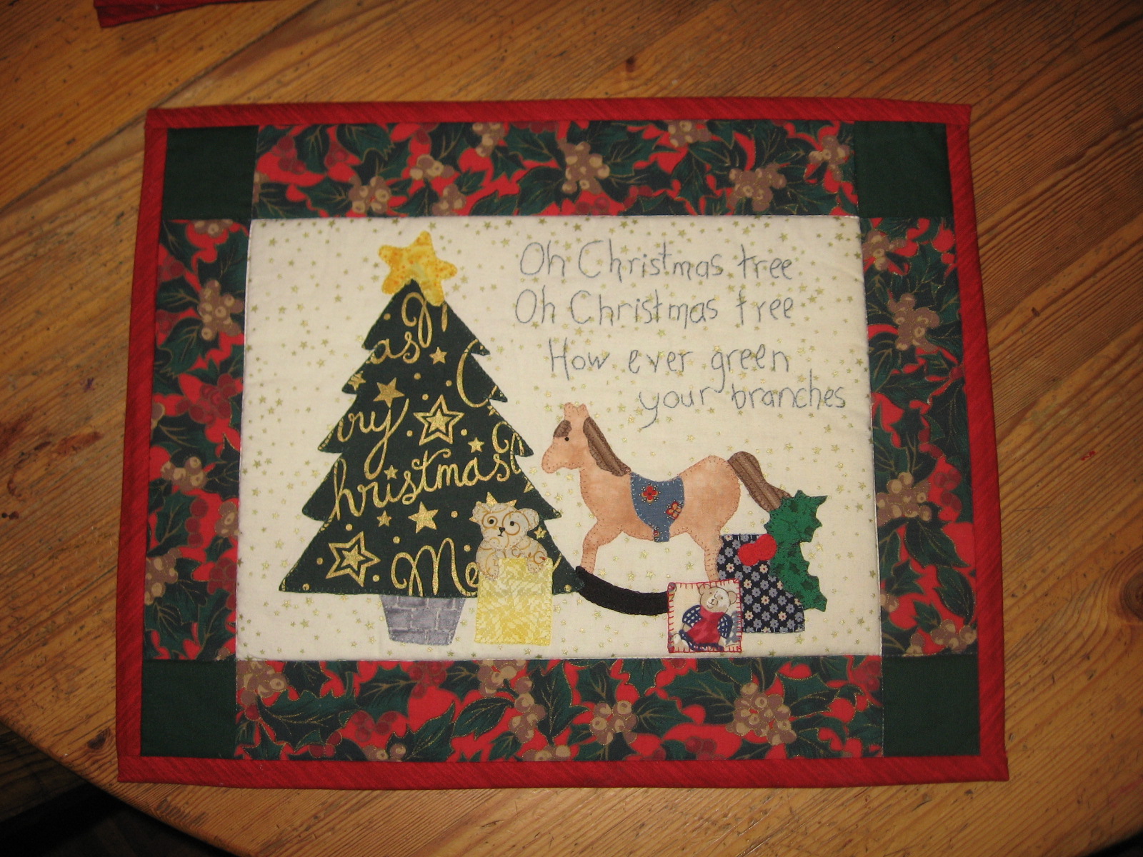 Kate's Quilting (and other arty stuff) Christmas placemats