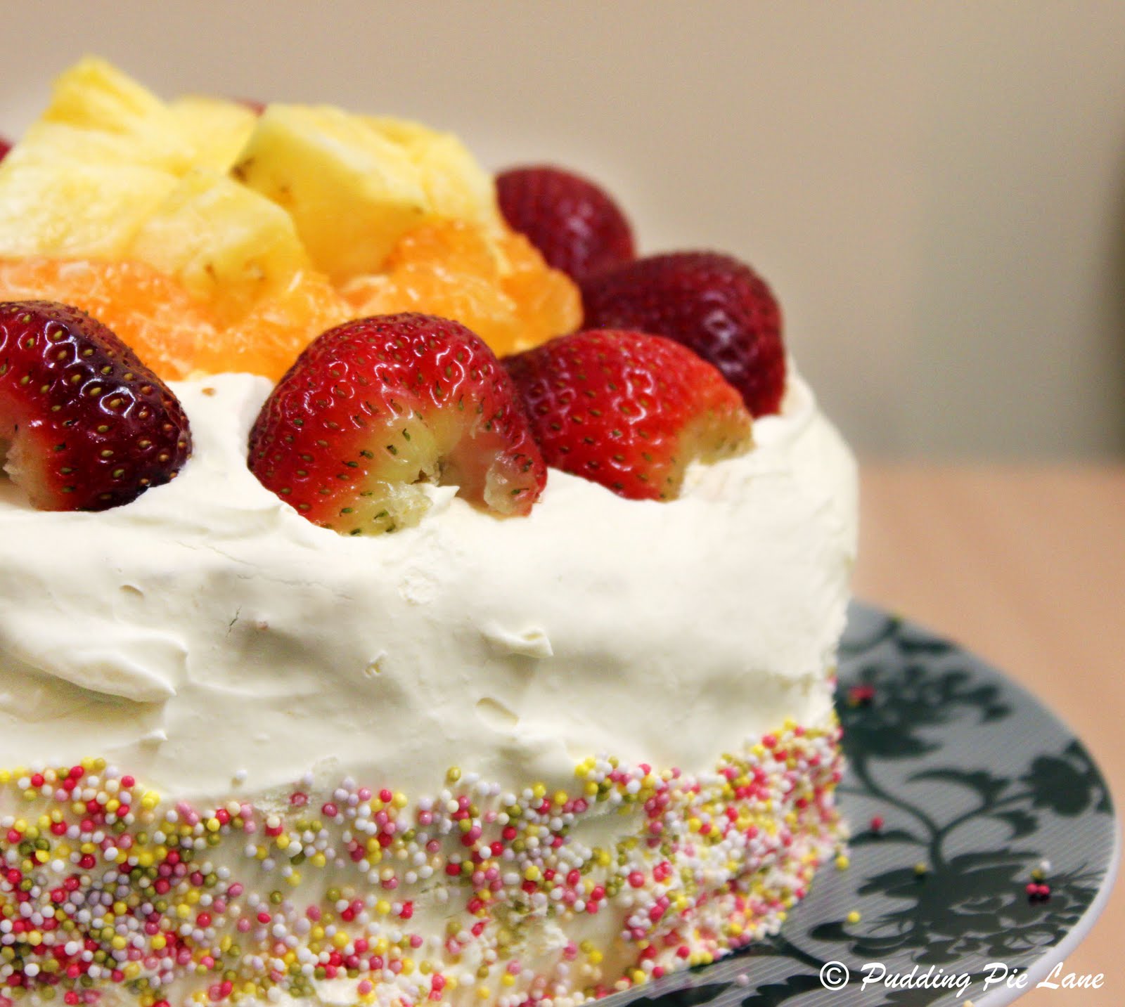 Pudding Pie Lane Brown Sugar Fresh Fruit Cake