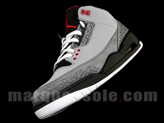 Air Jordan 3 Retro Stealth Varsty Red Black White shoes