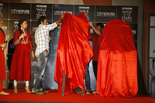 Ajay Devgn And Sonakshi Sinha Unveil Their Handprints For Walk Of The Stars