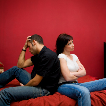 Causes Of Unhappy Relationships : How To Handle Loneliness And Love