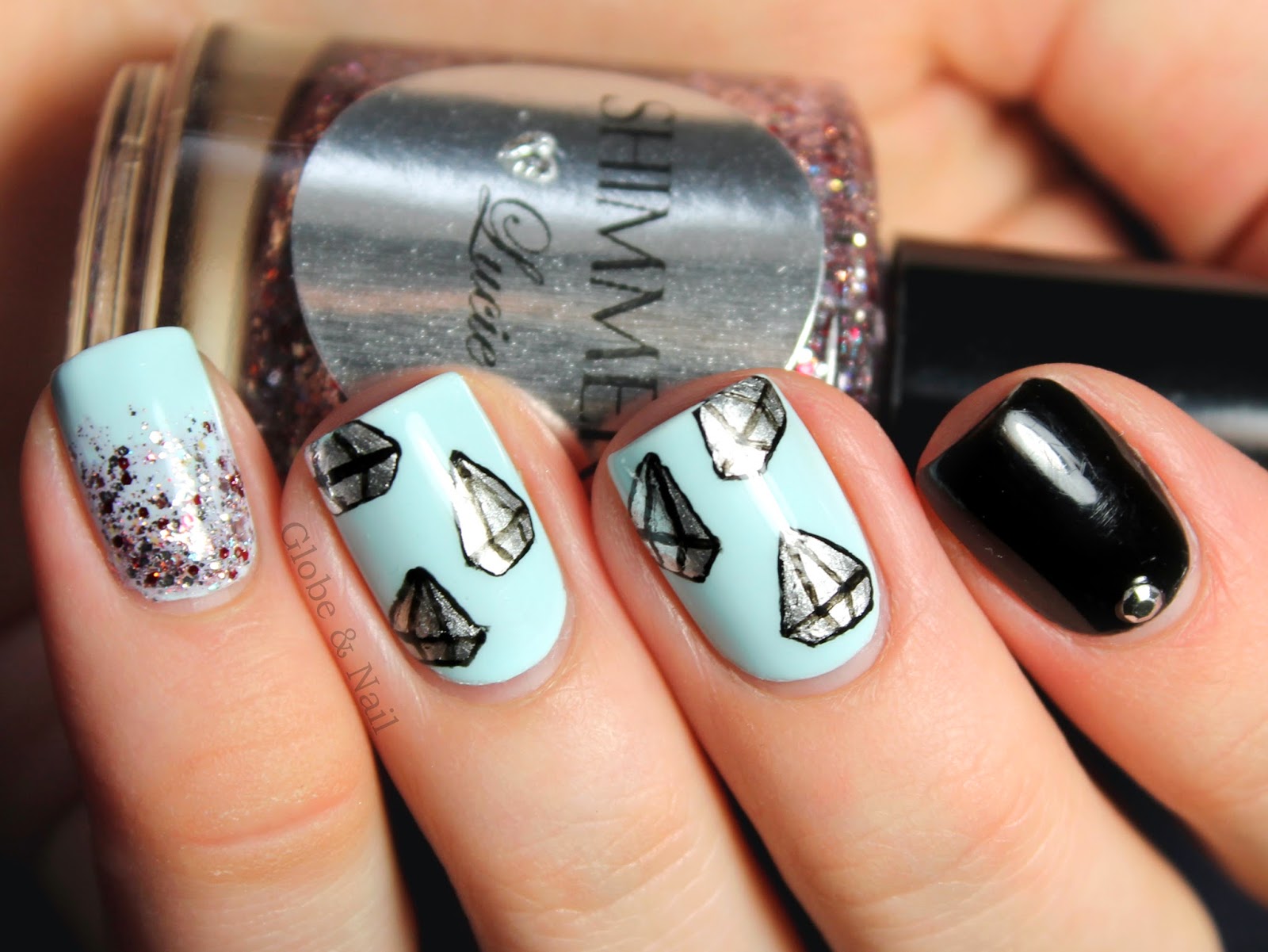 Globe & Nail Lucie in the Sky with Diamonds