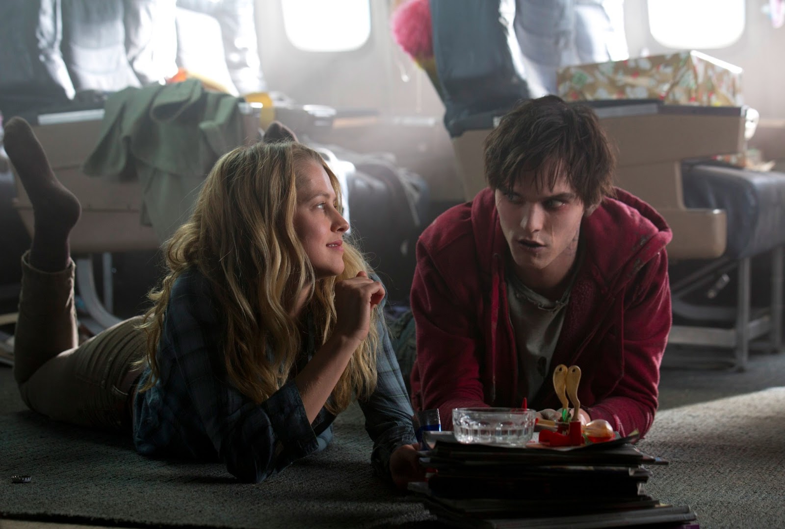 http://4.bp.blogspot.com/-dBC7cpHmgJA/USGYV_-1epI/AAAAAAAAAsk/fyM5yS8XWns/s1600/warmbodies.jpg