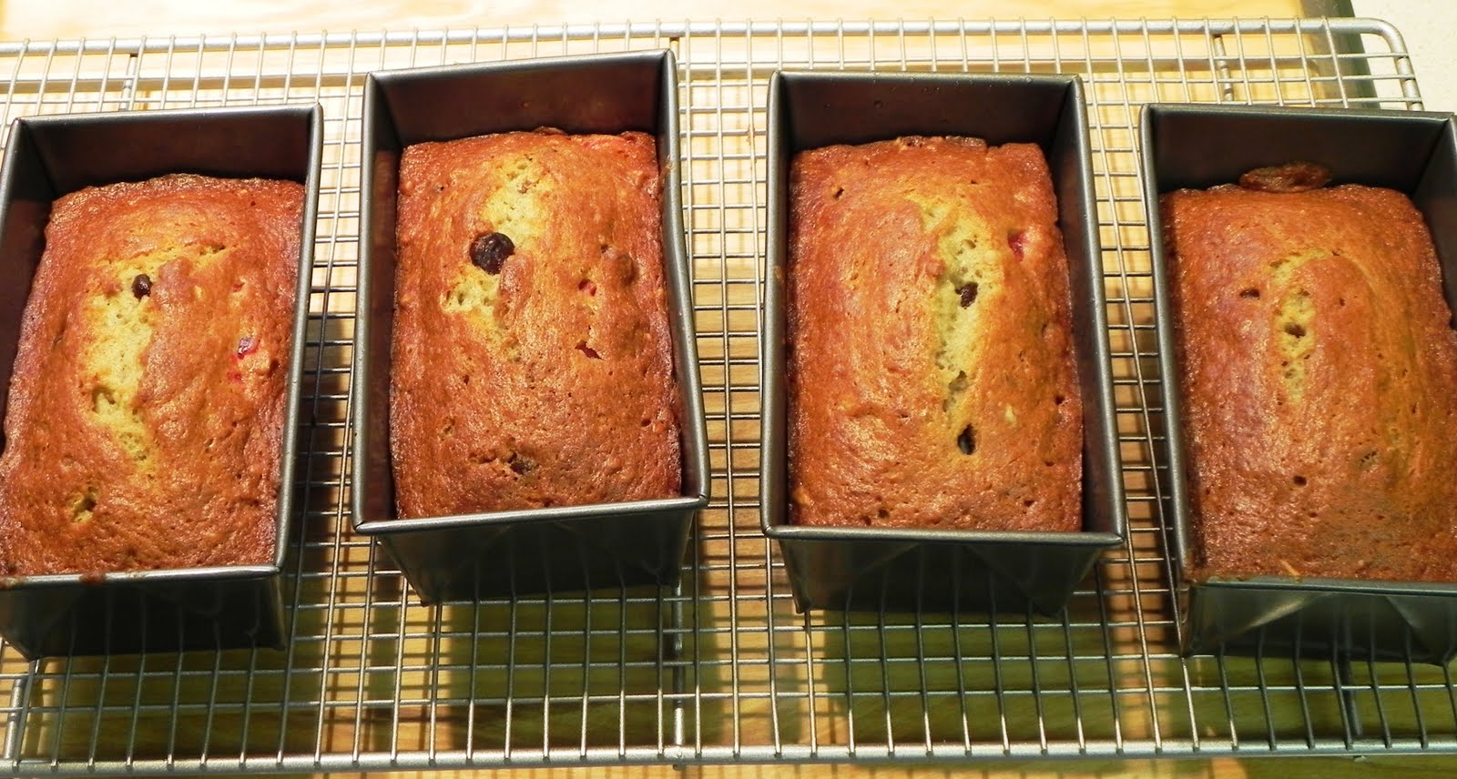 The Iowa Housewife Make It Yourself...Quick Bread Baking Tips