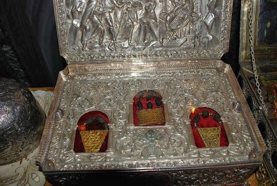 Φωτογραφίες από τα Τίμια Δώρα των Μάγων (Ιερά Μονή Αγίου Παύλου Αγίου Όρους) http://leipsanothiki.blogspot.be/