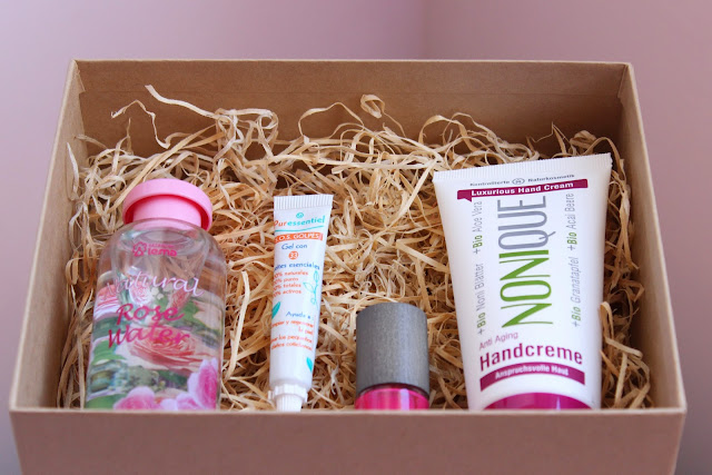 essentia box septiembre essentia box septiembre