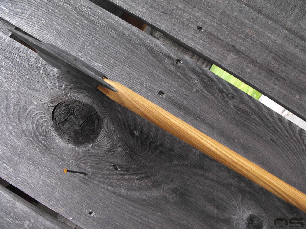 Is grain orientation a very important component of a good axe/hatchet