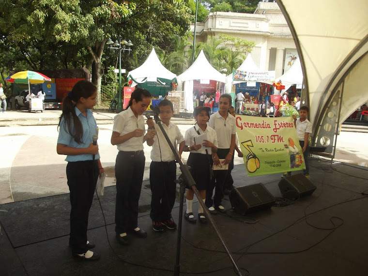 PROGRAMA RADIAL SEMILLEROS DE LA PATRIA PRESENTADO POR ESTUDIANTES DE LA ESC HORTENSIA DE GARMENDIA