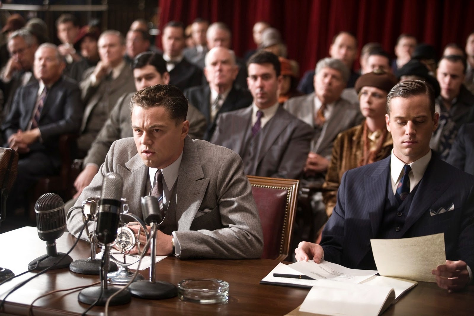 http://4.bp.blogspot.com/-dF3eDUrNies/TsL8pUiAaII/AAAAAAAABgw/ntqsBEcjGd0/s1600/j-edgar.jpg
