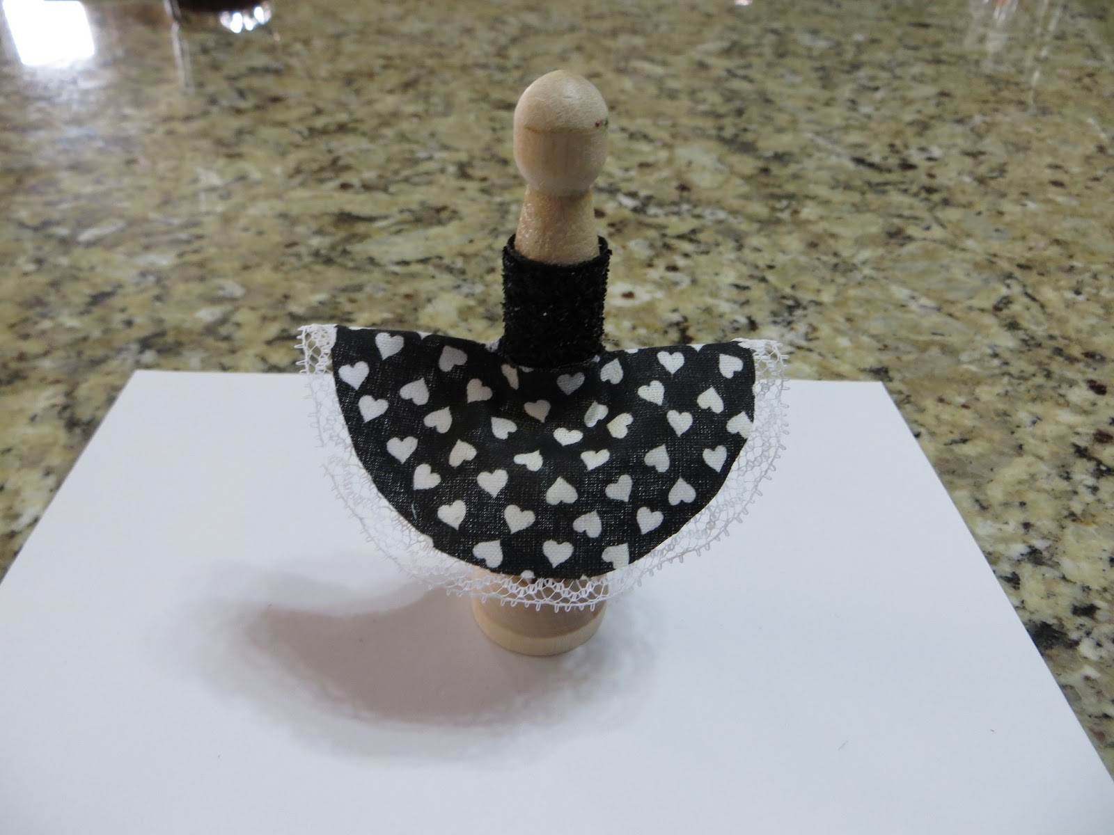 THE PERIPATETIC MINIATURIST Clothespin Doll TutorialYes, another tutorial!