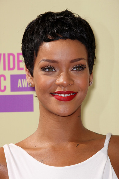 Rihanna Short Hairstyles Trendy Hairstyles 2014