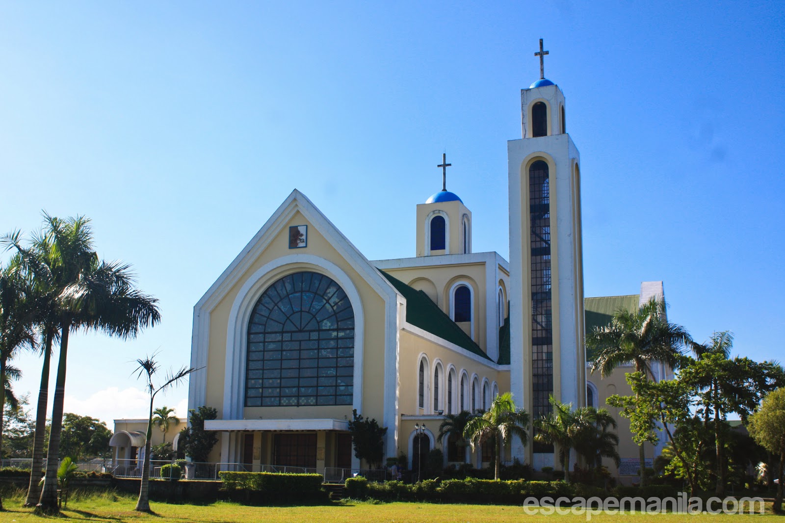 Day 17 of PHL50 : Beach Bumming at Bagasbas Beach, Daet, Camarines