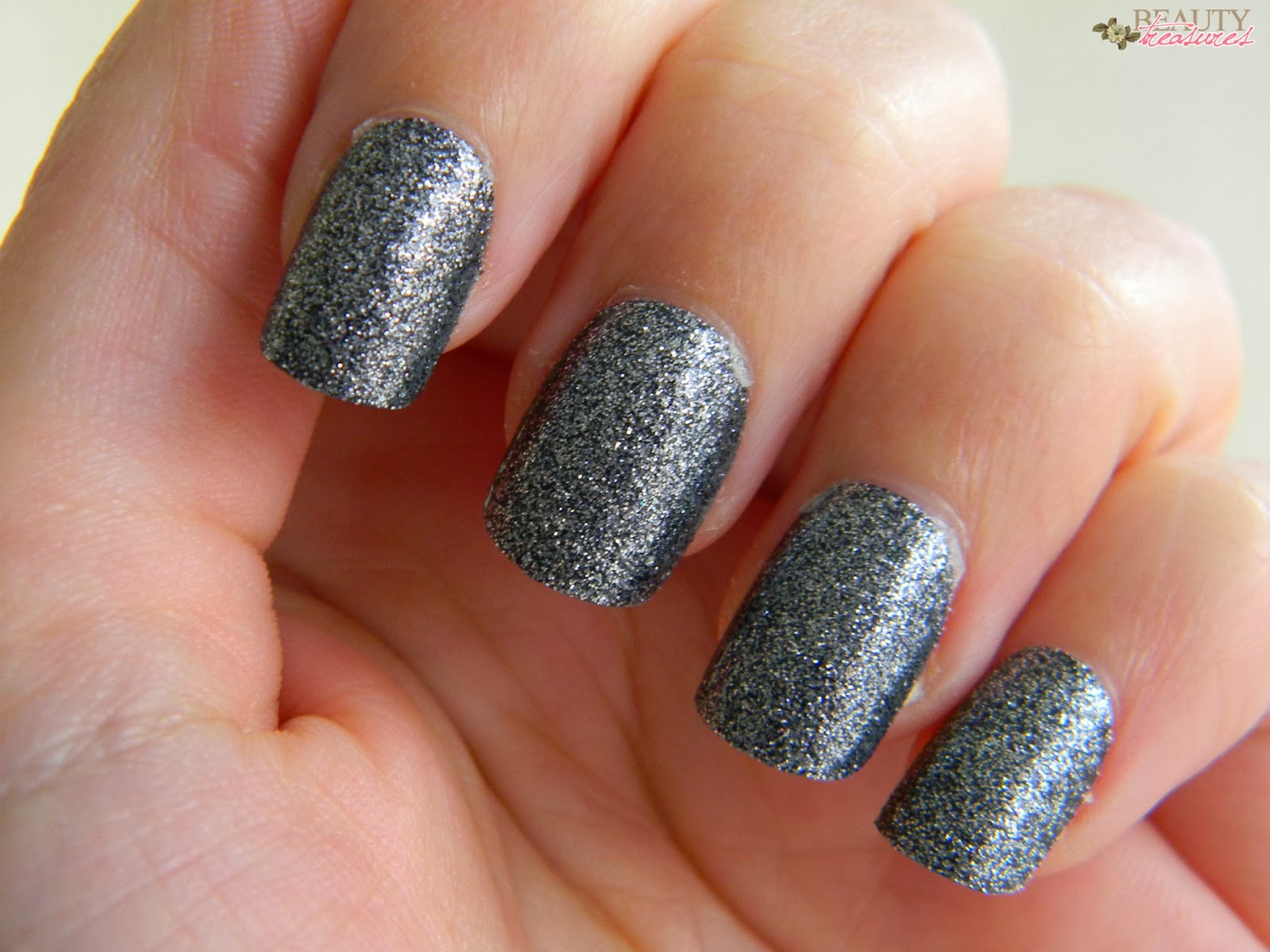 Beauty treasures: december 2013