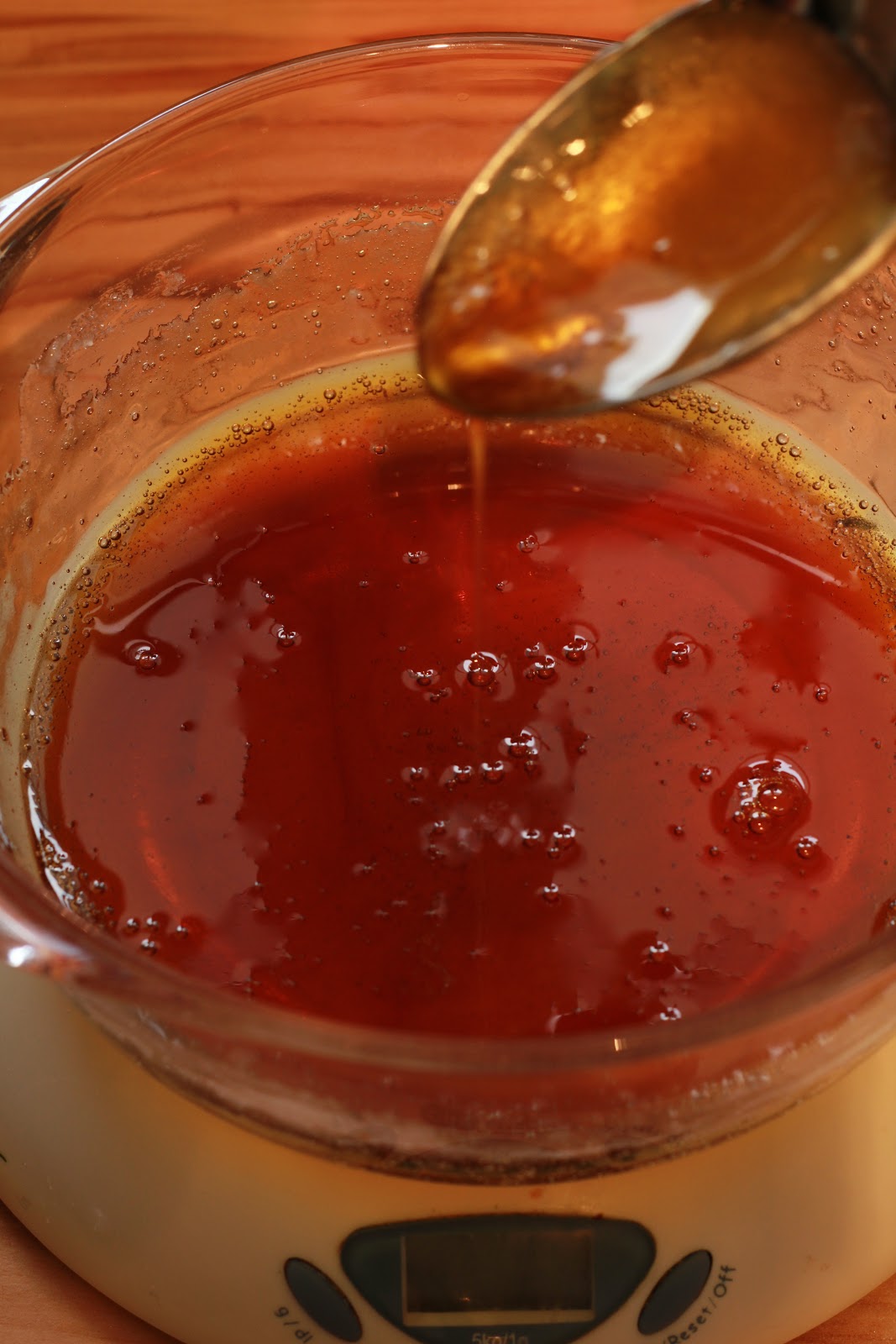 Caramel inratable express en 5 minutes au micro ondes pour une sauce