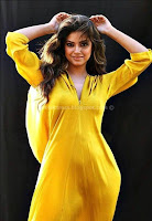 Meera chopra latest hot cleavage in photoshoot