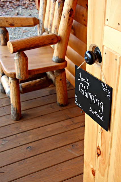 Family Glamping Weekend - Grilled Pizza and Raspberry S'mores Family Glamping Weekend - Grilled Pizza and Raspberry S'mores | #Glamping #Camping #CampingRecipes #Smores S'mores Raspberry Sauce