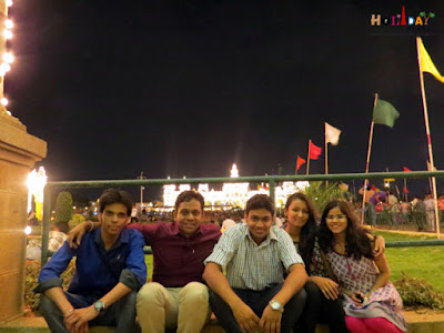 Ankit Gaurav Divyam Kriti Akanksha road trip to Mysore Palace