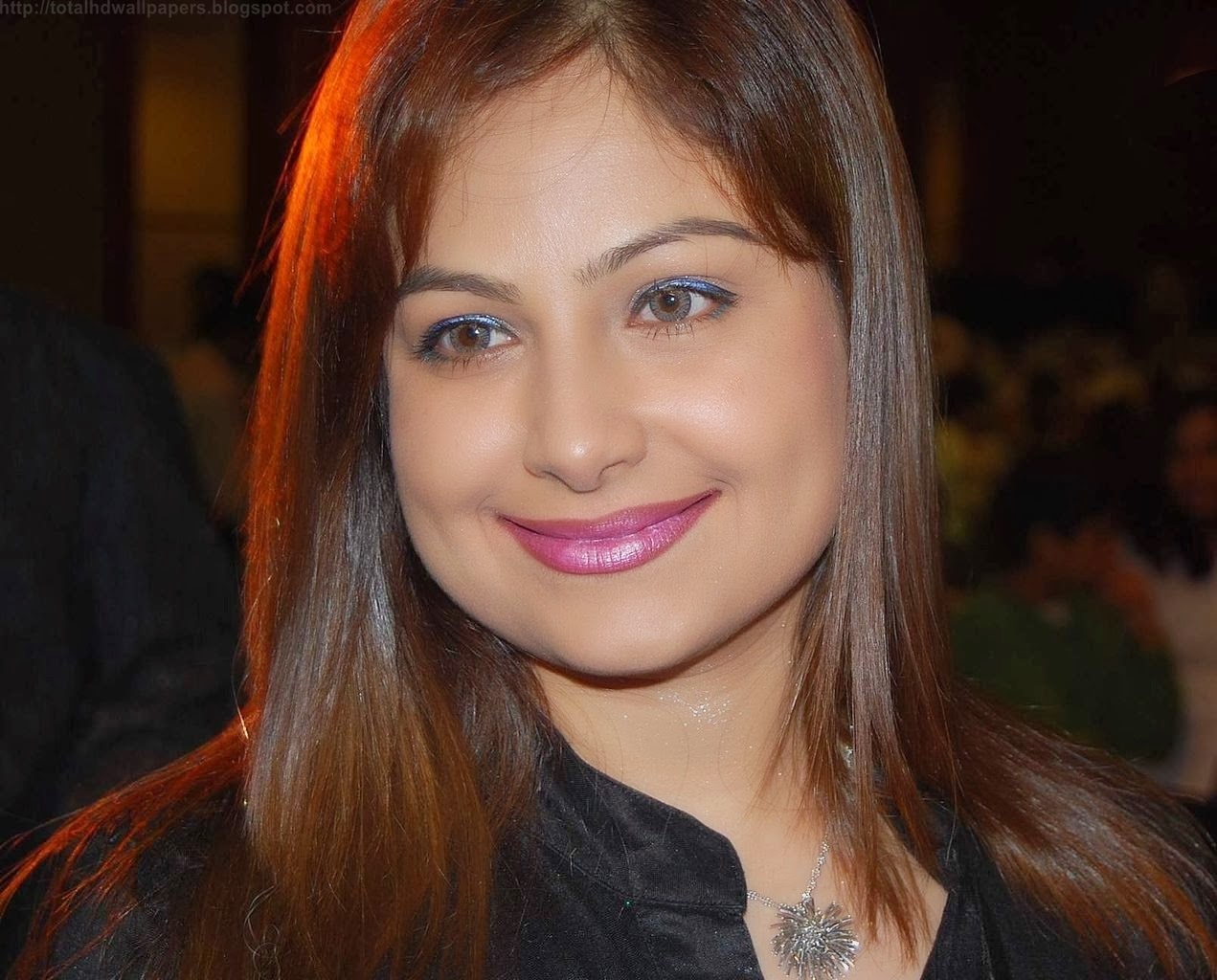 Watch Ayesha Jhulka video Watch Ayesha Jhulka video