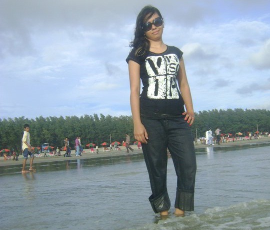 Bangladeshi Female DJ: Farjana dj farjana