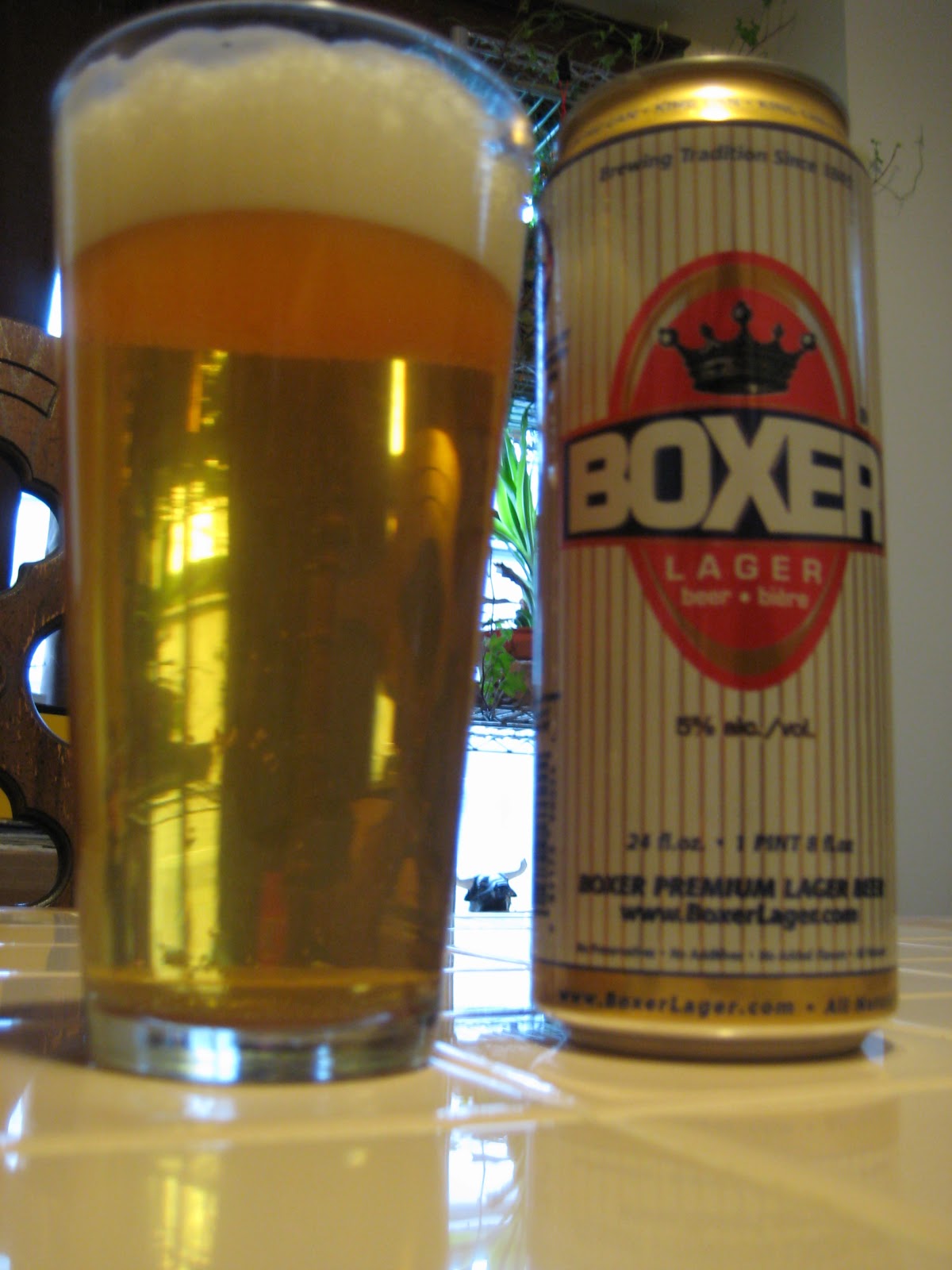 Drinkin' and Modelin' Beer Review Minhas Boxer Lager.