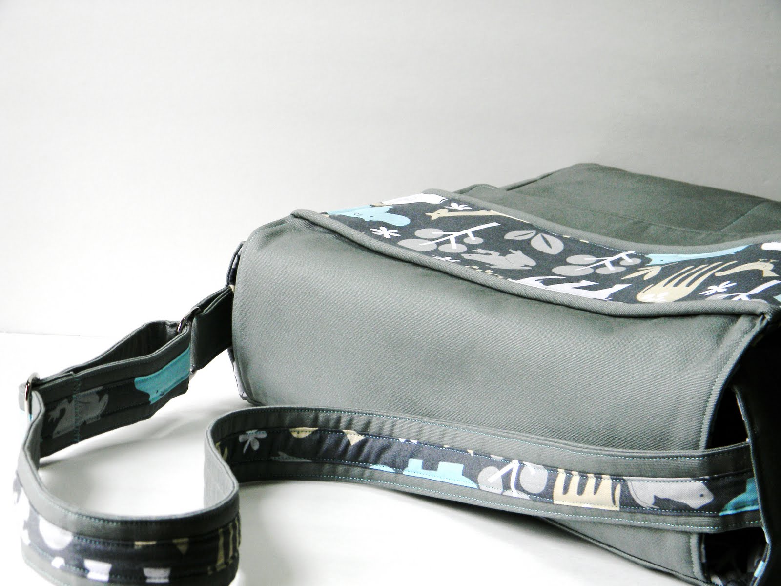 So Chick! The Blog SoChick Product Feature [Custom Messenger Diaper Bag]