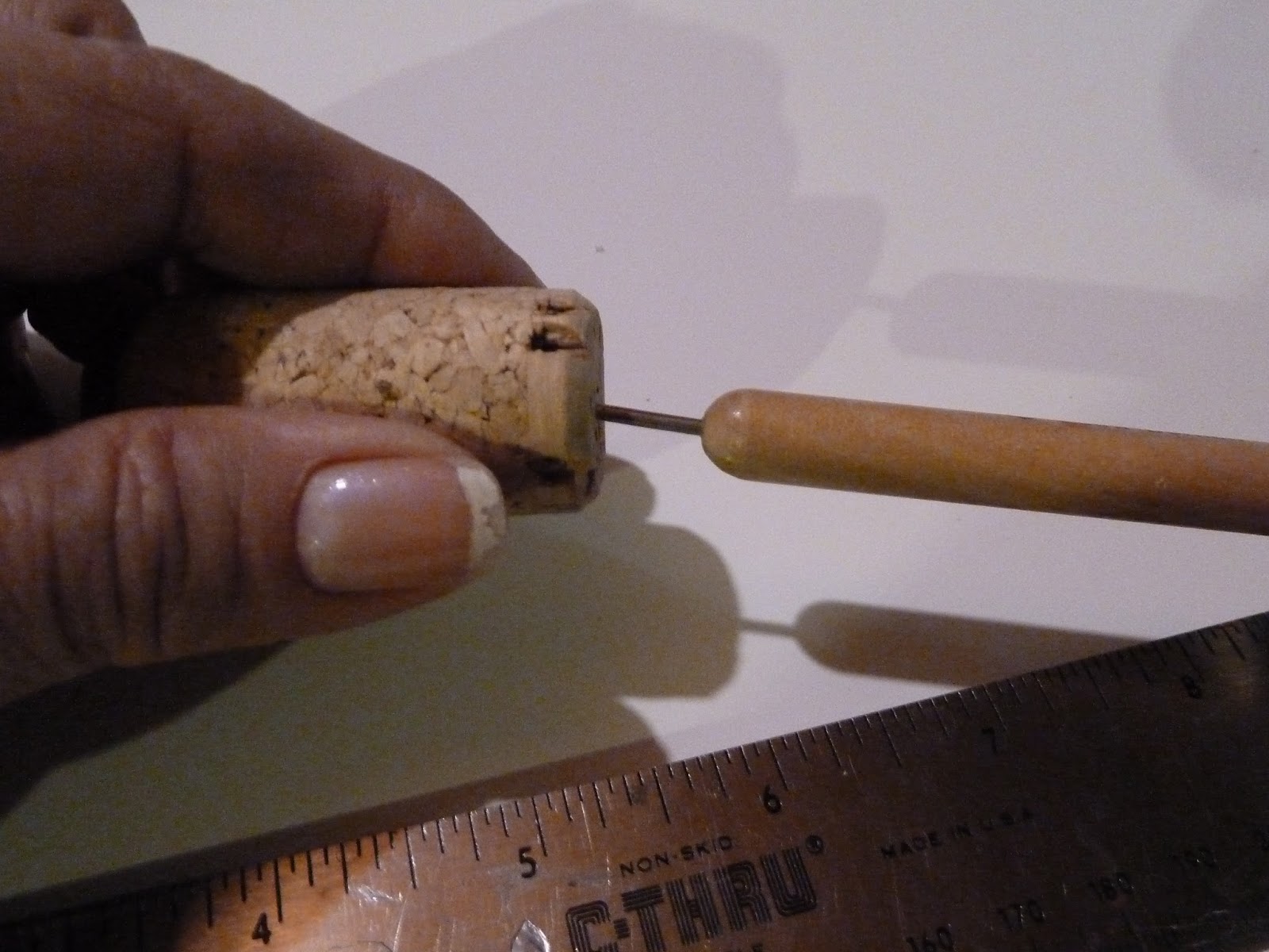 Make it easy crafts Recycled wine cork angel ornament