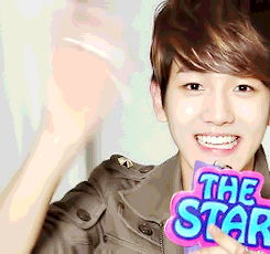 ผลการค้นหารูปภาพสำหรับ ิbaekhyun gif