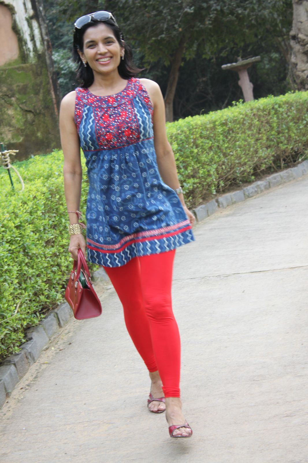 Sohum Sutras Different ways to wear leggings/ tights