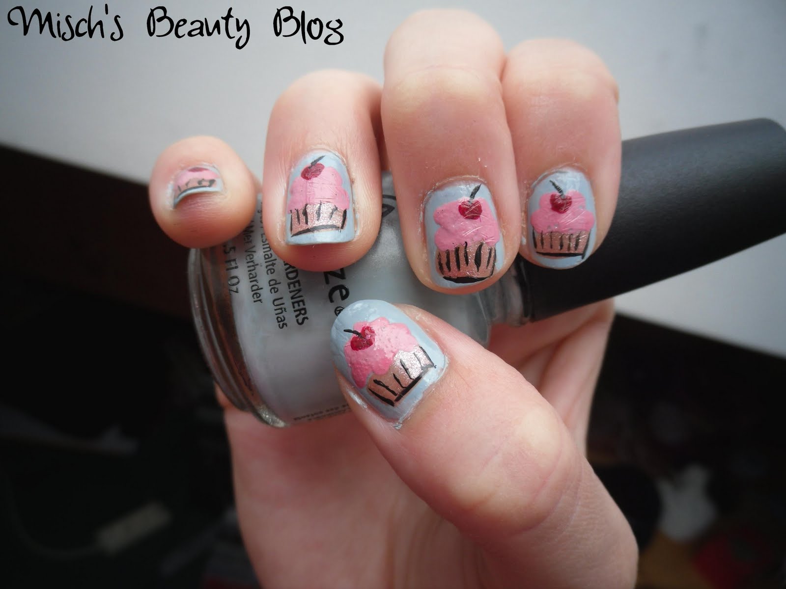 cupcake nail art gallery-2 cupcake nail art gallery