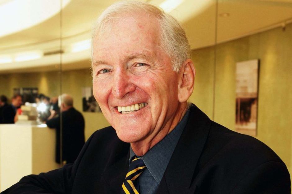 Bryce Courtenay Net Worth Short bio, age, height, weight