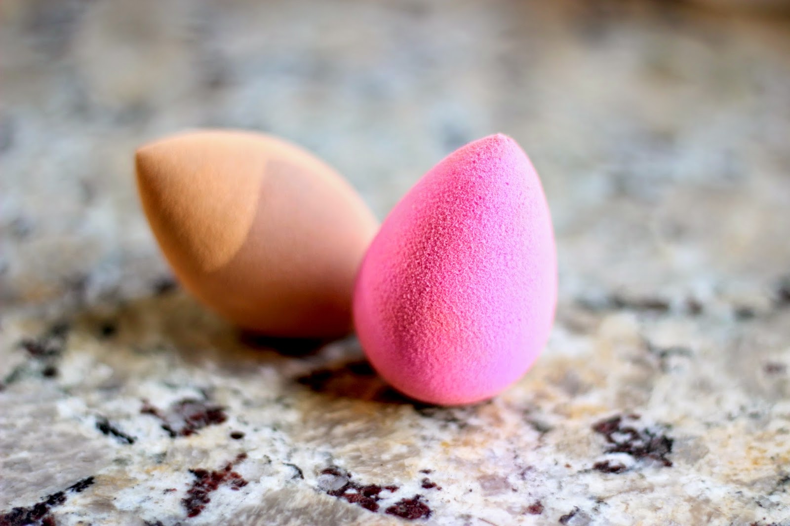 Battle of the Budget Beauty Blending Sponges Laura Neuzeth