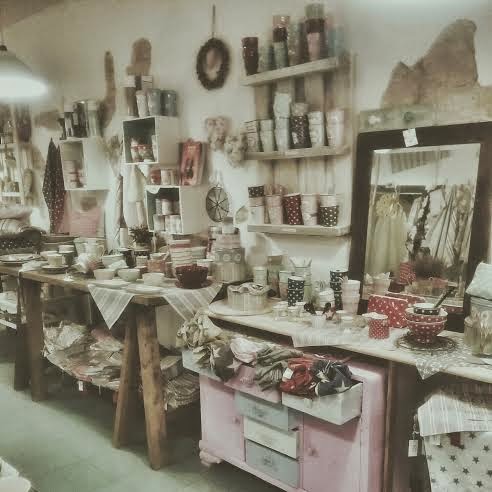 ruta deco shopping vintage Barcelona verde mandarina
