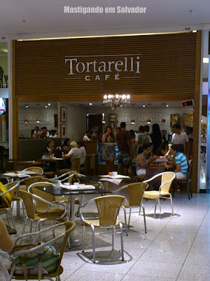 Tortarelli Café: Fachada da loja do Salvador Shopping