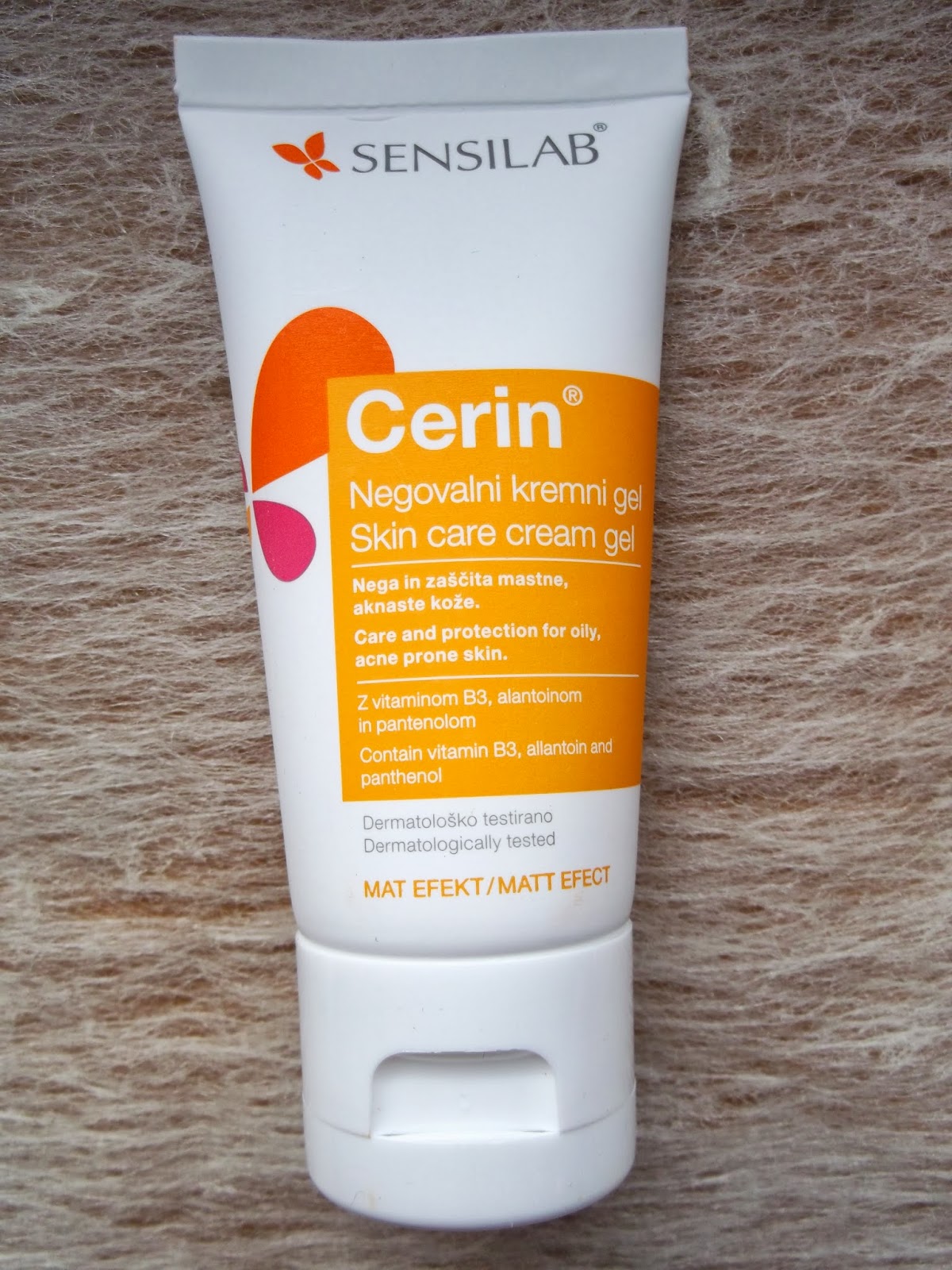 Ciekawska Magdalena Cerin Skin care cream gel Sensilive krem do twarzy trądzikowej