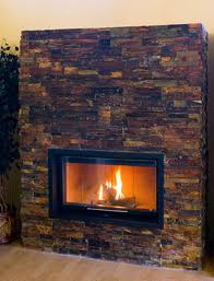 CALAS DECORACIÓN: CHIMENEAS RECUBIERTAS DE PIEDRA