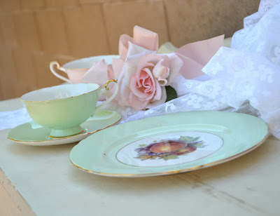 https://www.etsy.com/listing/236415012/shelley-trio-tea-cup-saucer-and-desert?ref=related-1