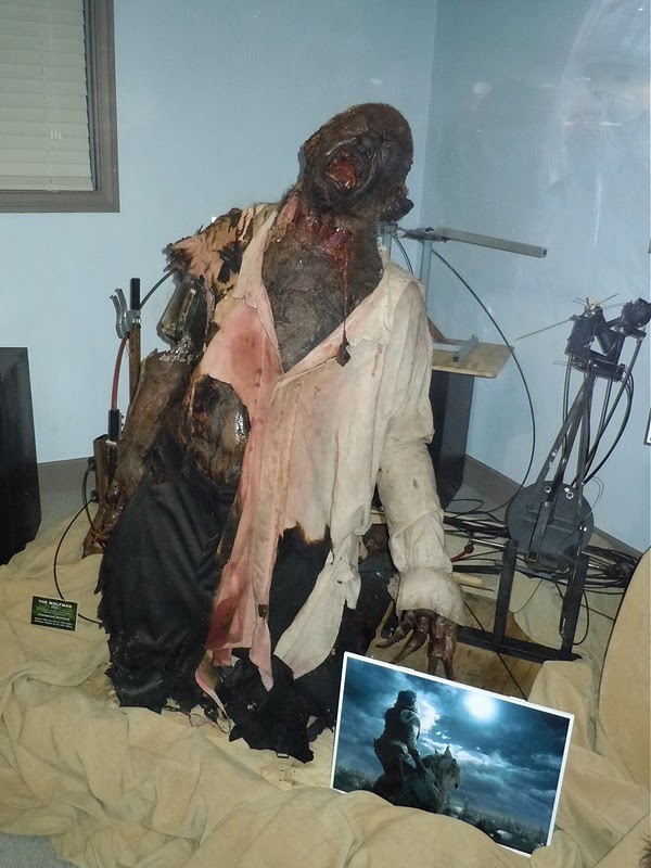 Animatronic werewolf The Wolfman movie