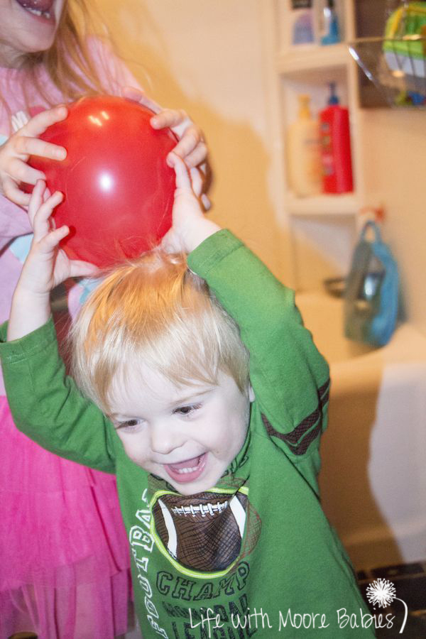 Exploring Static Electricity Life with Moore Babies