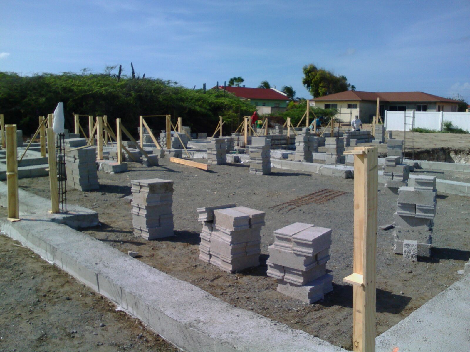 De belevenissen van de familie fingal op aruba: bouwproject ruby ...