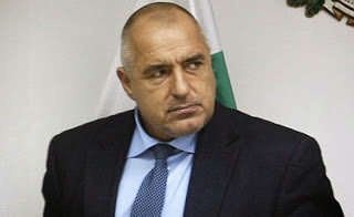 Кабинет от две партии с подкрепа на още три в парламента иска Борисов Кабинет от две партии с подкрепа на още три в парламента иска Борисов