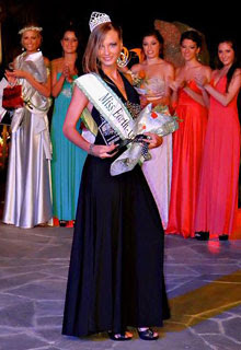 Cynthia Kutscher : Miss Uruguay Earth 2012 Cynthia Kutscher