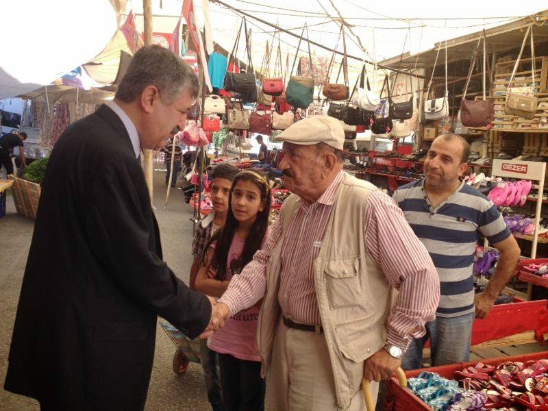 HACI UĞUR POLAT PERŞEMBE PAZARINI ZİYARET ETTİ