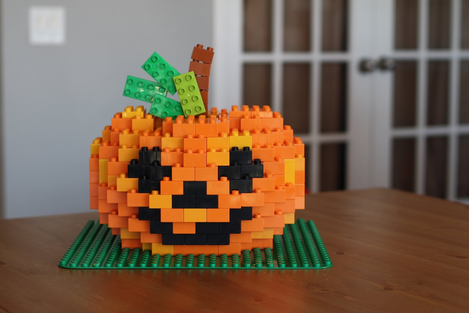 duplo halloween