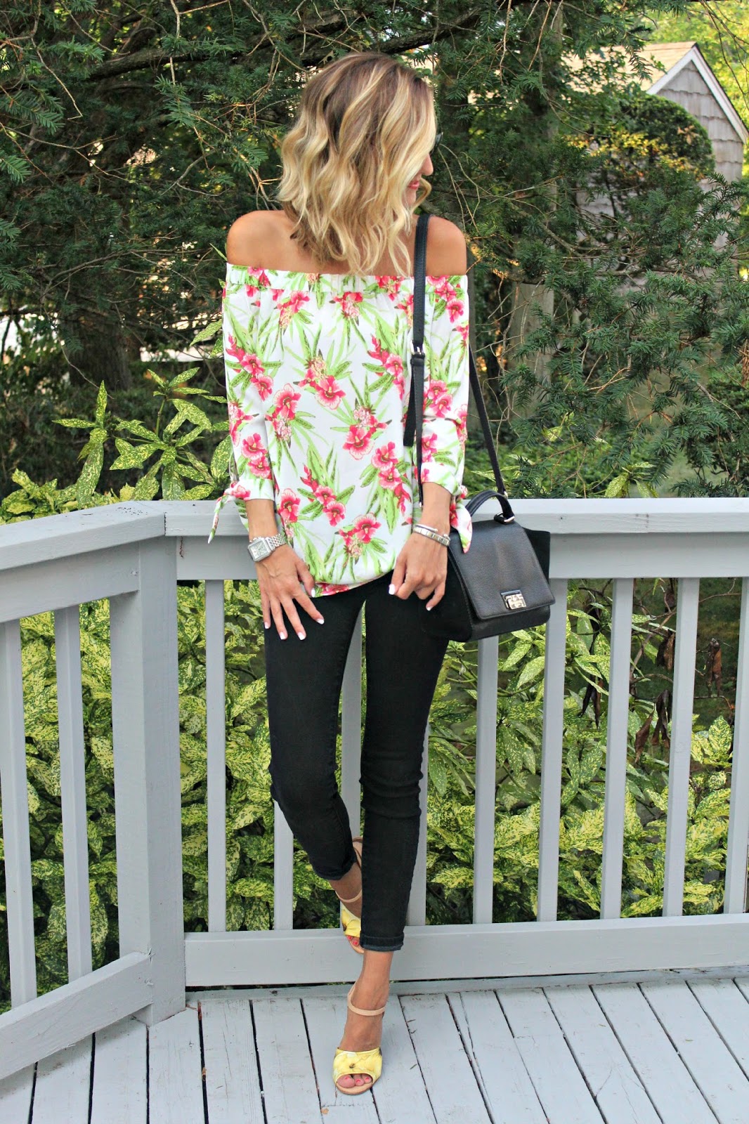 end of summer floral outfit