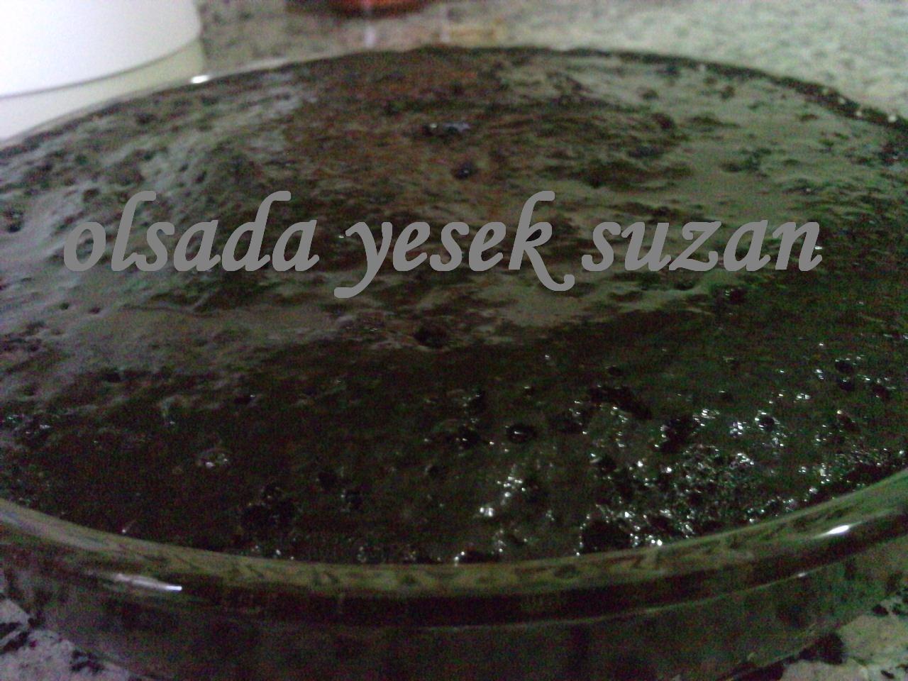OLSADA YESEK SUZAN 7 DAKİKADA PİŞEN ISLAK KEK