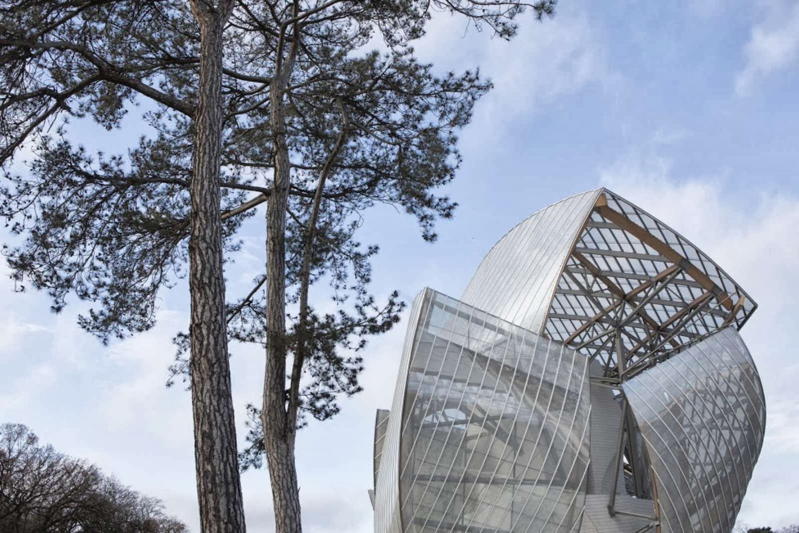 Fondation Louis Vuitton, Building in Paris by Frank Gehry - Con l