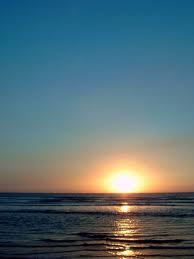 Por que es amarillo el sol