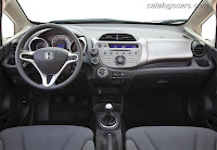 Honda-Fit-2012-15.jpg