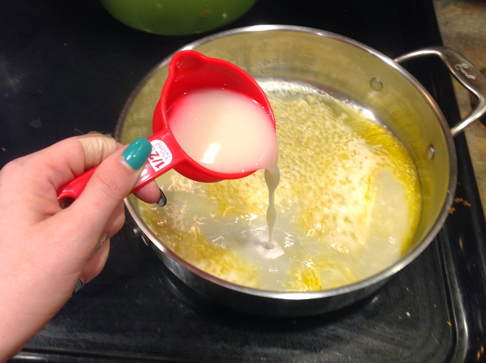 Love Me Tender...A Taste of Amber's Kitchen Creamy Almond Milk Alfredo